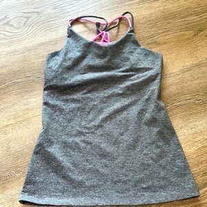 IVIVVA Gray girl's Workout Top with Pink Accents